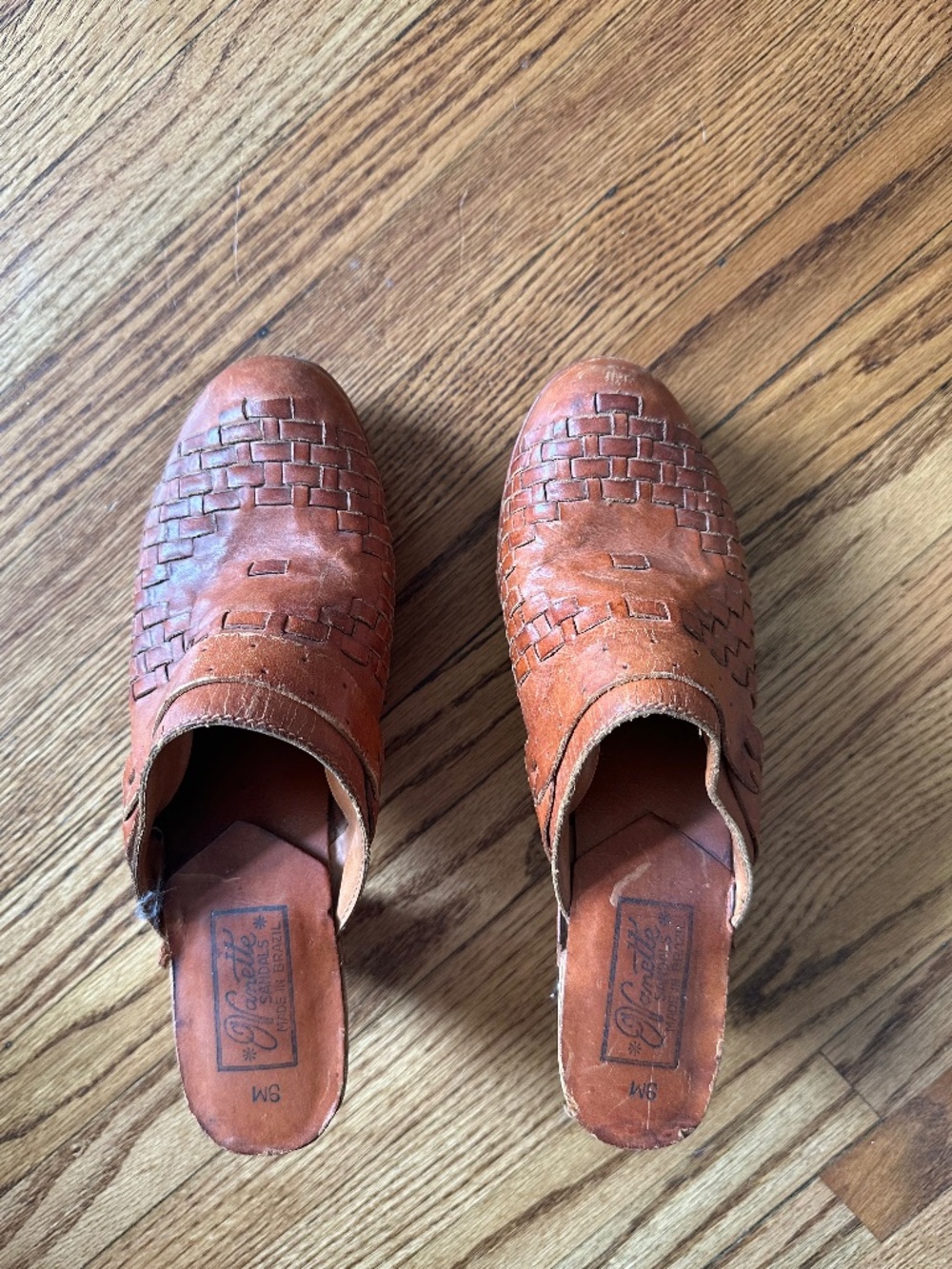 vintage leather clogs